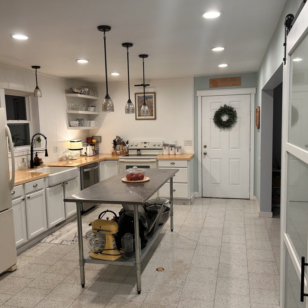 Kitchen addition, complete